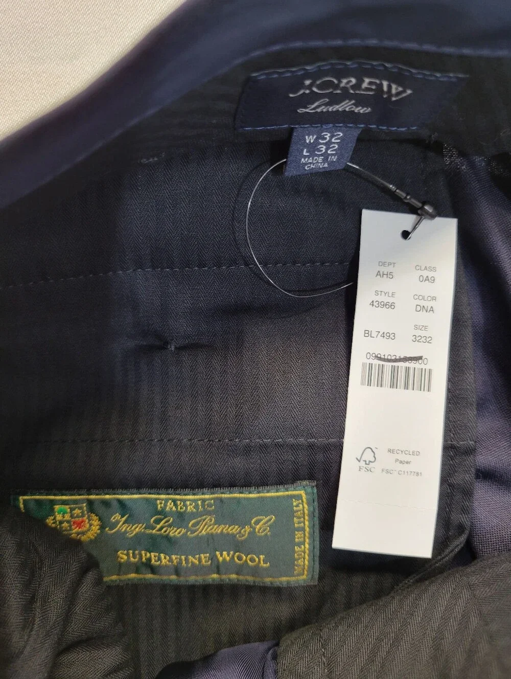 J Crew Ludlow Slim-fit suit pant in Italian wool 43966 Size 32x32 Deep Navy